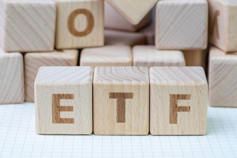 Como investir em ETFs