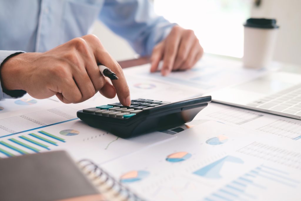 Cálculo da rentabilidade acumulada dos investimentos