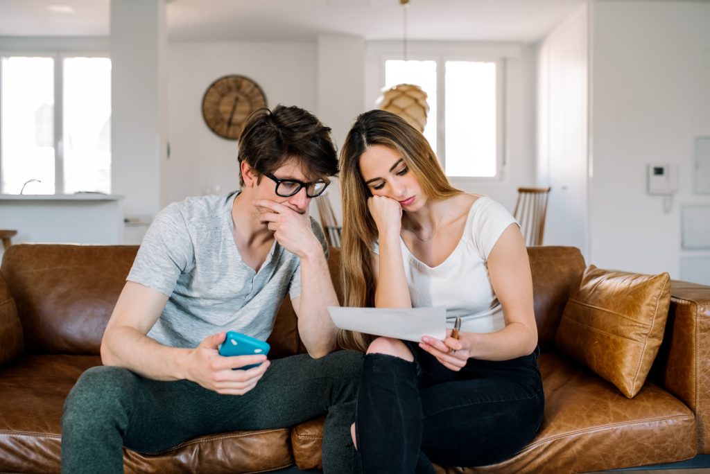 Como não cair em golpes financeiros?
