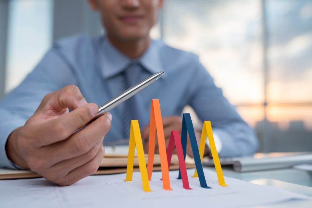 Como saber quando investir nas ações mais baratas da B3?