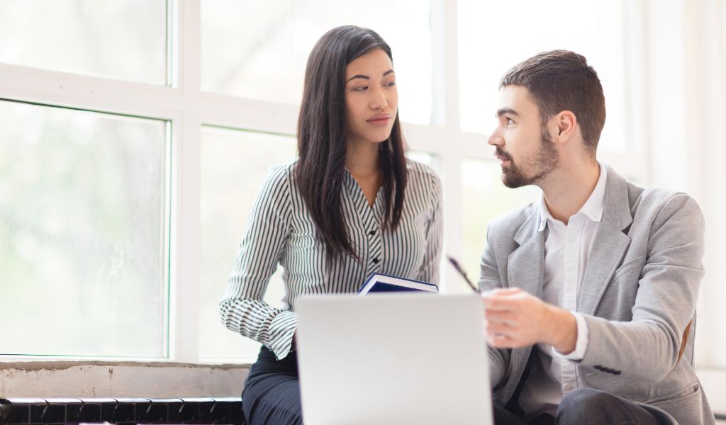 O que é a Zacks Investment Research e como ela funciona?